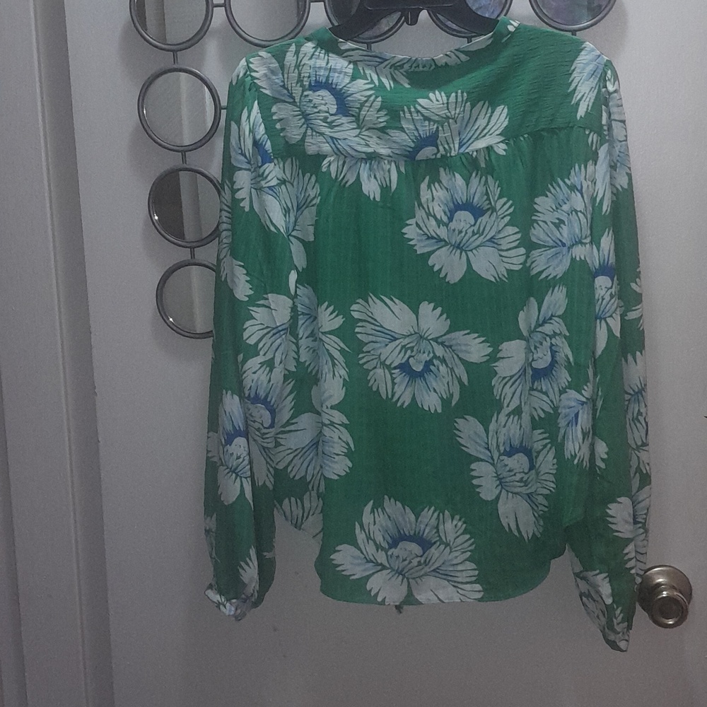 Green Floral Button-Front Blouse - Unbranded View 4